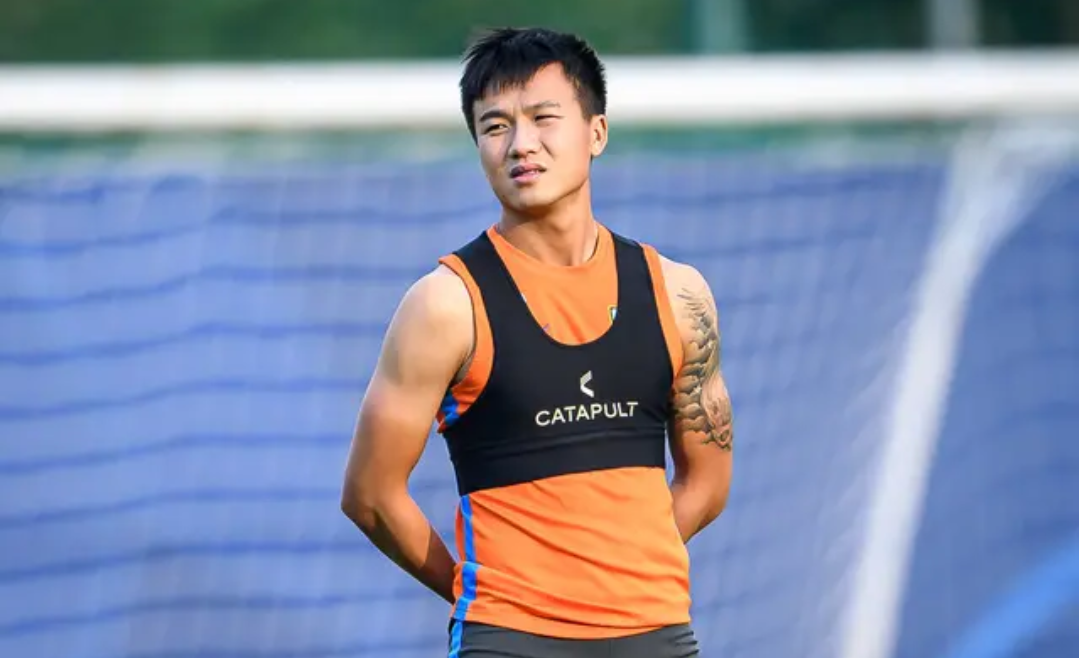 爱游戏APP-窗口期体能课后;尼斯篮板制胜备战中超;目标明确;控场能力受关注(初中篮球教学工作计划具体措施是什么)